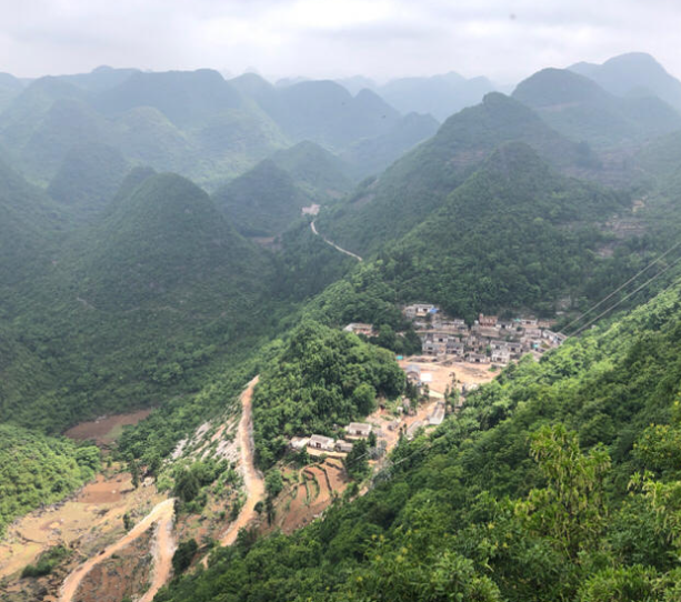 【江山·根與魂】【流年】那色峰海（散文）