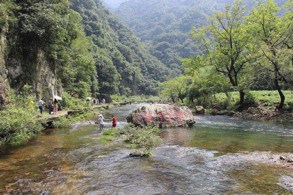 【八一】水墨汀溪兩不厭（散文·家園）